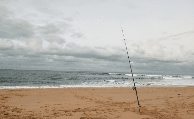Beach / Surf Fishing Tips For Beginners - Fishing Outlet